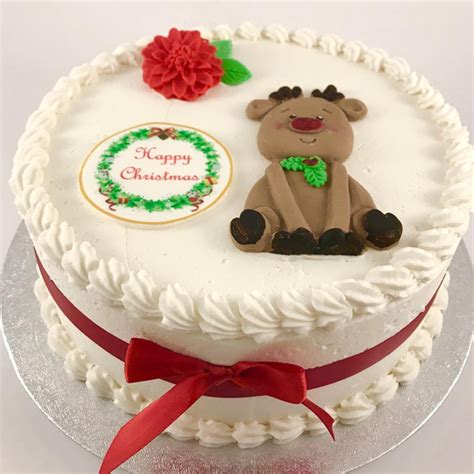 Christmas Sponge Cake | Danes Bakery