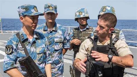 Why the Chinese military uses ridiculously blue uniforms | Sandboxx