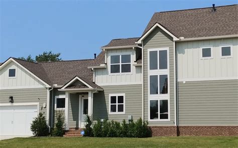 Choosing Between Horizontal and Vertical Siding | Affordable ...