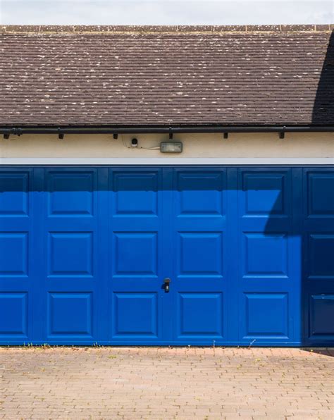 Sectional Garage Doors - SCM Garage Doors