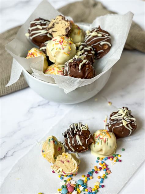 No Bake Cookie Dough Truffles 2 Ways - Milk Chocolate & Funfetti ...