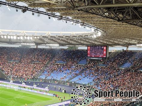 Rome-Salernitana, no banner for Roberto Rulli. Sud exits the stadium ...