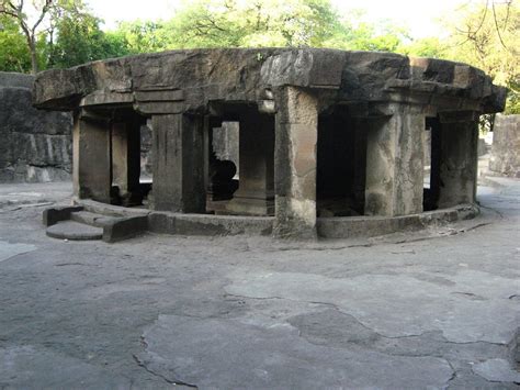 Pataleshwar Cave Temple Historical Facts and Pictures | The History Hub