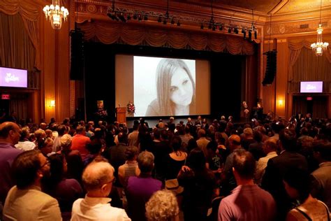 Charlottesville community remembers Heather Heyer at memorial service - ABC News