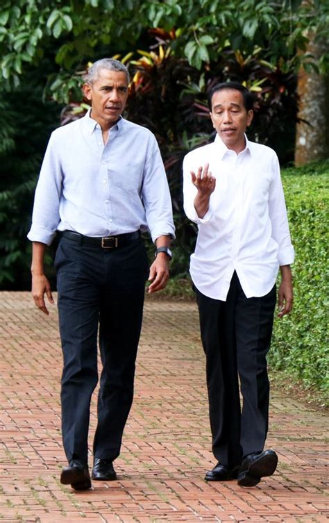 Barack Obama's Swaggiest Outfits, From Suits To Swimsuits | HuffPost