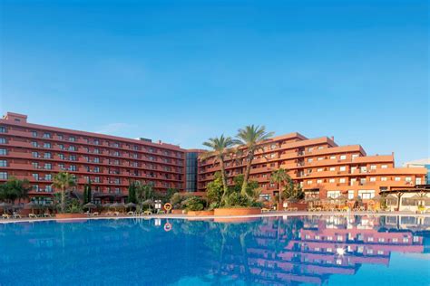 Fuengirola Beach - Fuengirola hotels | Jet2holidays