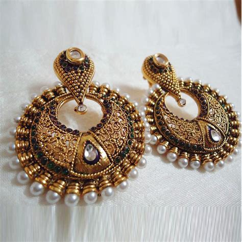 Elegance of living: Indian Earrings Designs