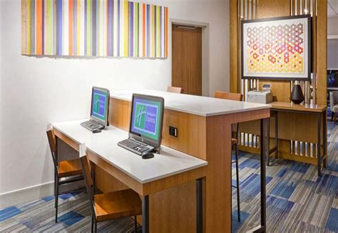 Meeting Rooms at Holiday Inn Express & Suites QUINCY I-10, 101 SPOONER ...