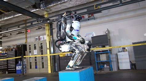 Technology: The Latest ‘Atlas’ Robot Is A Lean, [Hopefully Not] Mean ...