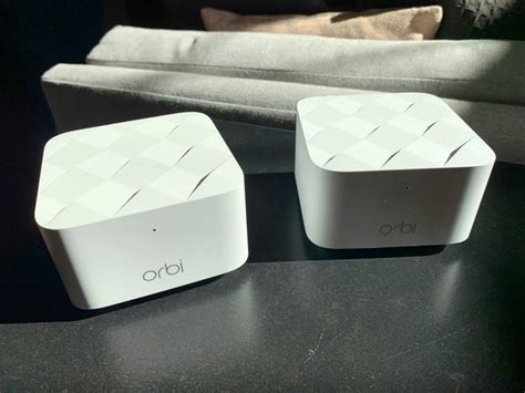 Netgear Orbi 2019 review: Netgear meshes together a terrific value in the router aisle - CNET