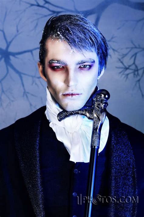 Vampire | Vampire makeup, Vampire makeup men, Goth makeup tutorial