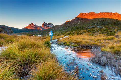 Hiking in Tasmania by paulmp on DeviantArt