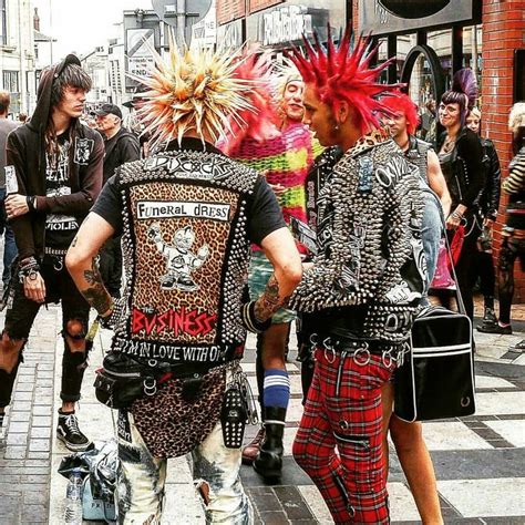 Pin by Colin Guthrie on Punk Rock | Punk rock fashion, Punk rock outfits, Punk fashion