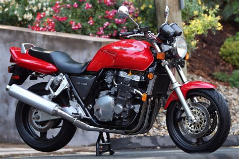 Big Red Muscle Bike: Very Clean 1995 Honda CB1000 for Sale - Rare ...