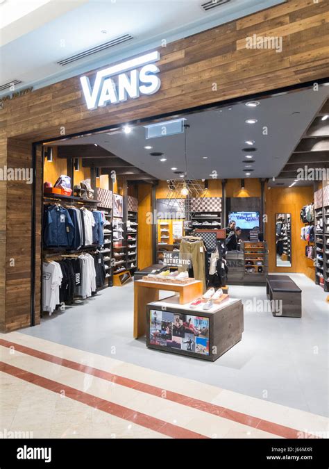 vans malaysia ioi city mall - Grace Martin