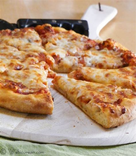 Mystical Double Cheese Pizza #SundaySupper | Webicurean