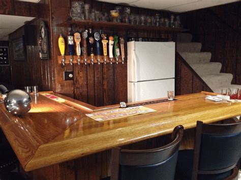 17 Easy Homemade Basement Bar Plans