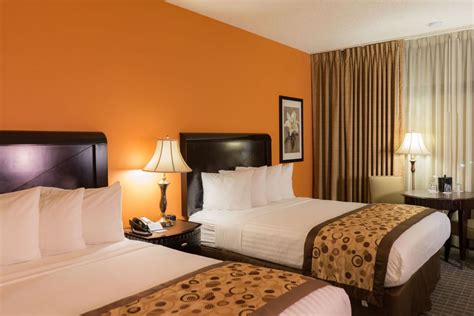 Deluxe Rooms Archives - Oakland Airport Executive Hotel