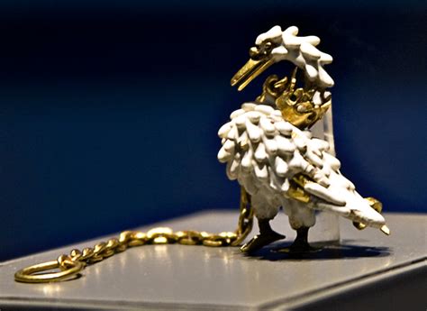 File:British Museum -Dunstable Swan Jewel -side cropped close.jpg - Wikimedia Commons