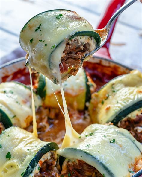 These Mushroom Zucchini Lasagna Rolls are AMAZING and Clean Eating Approved! | Clean Food Crush