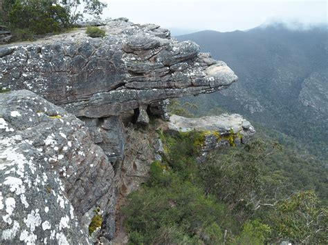 A Day trip to the Grampians National Park - Free Two Roam