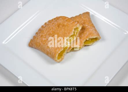 Hostess lemon fruit pie Stock Photo - Alamy