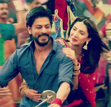 Mahira Khan With Shah Rukh Khan From Raees - Arts & Entertainment Images & Photos