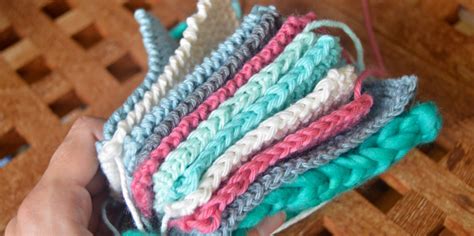 Selvedges – edge stitches in knitting – Knit with Henni