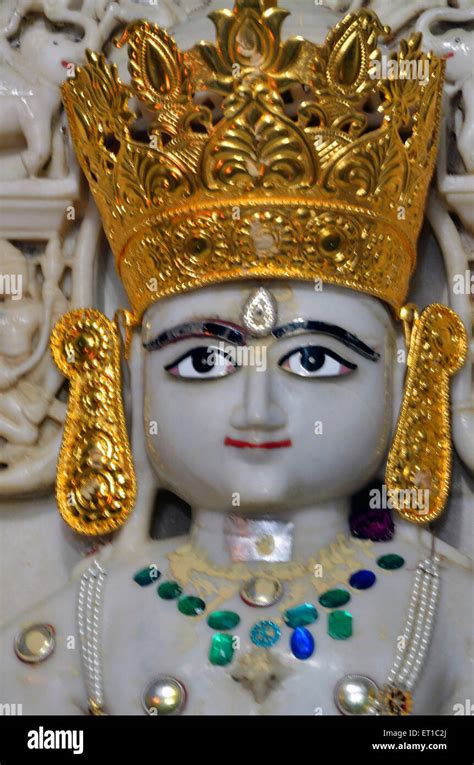 Jain god hi-res stock photography and images - Alamy