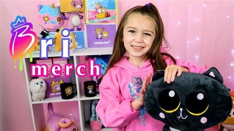 Adorable Brianna Eloise Cat Merch Unboxing from Royallyb - Amerian Kids Videos - YouTube