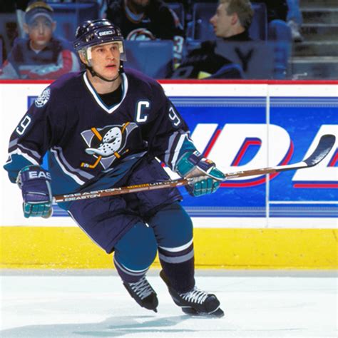 Kariya left Anaheim as the team's all-time leader in games played (606), goals (300), assists ...