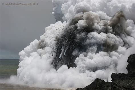 HAWAIIAN LAVA DAILY: ~ Pu`u O`o bubbling lava lake and other goings on