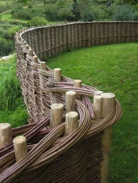 Top 2019 funky garden fence ideas one and only kennyslandscaping.com | Garden fence, Unique ...