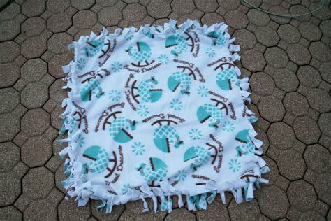 Items similar to No sew fleece tie blanket - sweet dreams baby cradles blue white brown double ...