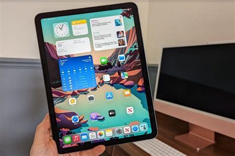 Apple iPad Air (5th Gen) review: the best iPad for most people ...