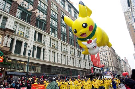 Macy’s Thanksgiving Day Parade: Sustainable or Not? - Earth911