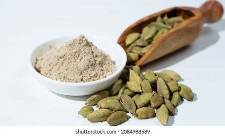 513 Cardamom Benefits Images, Stock Photos & Vectors | Shutterstock