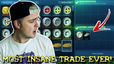 FAN TRUSTS ME WITH INSANE TRADE! | WHITE APEX & STRIKER WHITE OCTANE ...