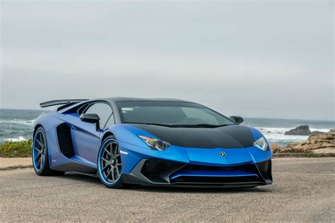 Black And Blue Lamborghini Aventador