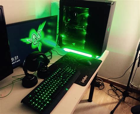 So, here's my Razer setup... : r/razer