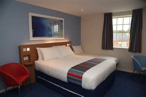 Travelodge has put TWO MILLION rooms on sale for £29 - Manchester Evening News