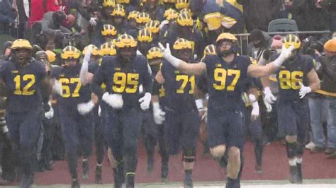 Michigan beats Ohio State for 1st time since 2011 | wzzm13.com