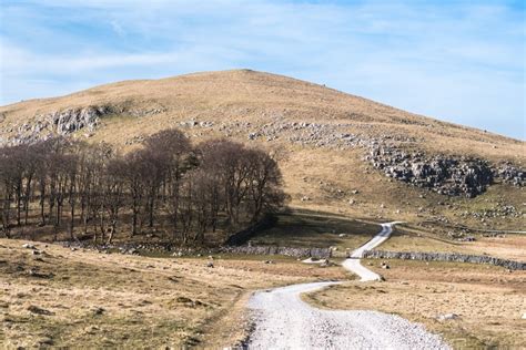 Hiking in the Yorkshire Dales | Independent People