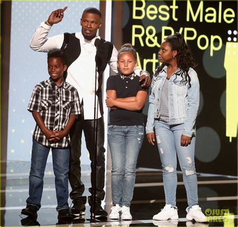 Jamie Foxx Brings Daughter Annalise On Stage with Him During BET Awards ...