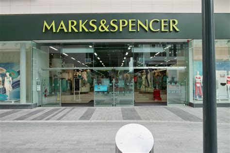 Review analysis of Marks & Spencer shows that customers want better ...