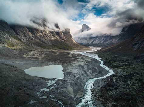 Hiking Akshayuk Pass Trail | Baffin Island unmarked trails