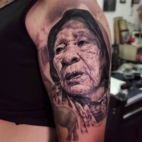 11+ Grandma Tattoo Ideas That Will Blow Your Mind!