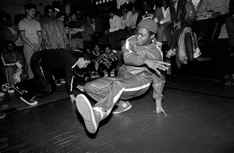 Tanco at a breakdance battle, 1983-84 | ph: Ricky Flores | Break dance ...