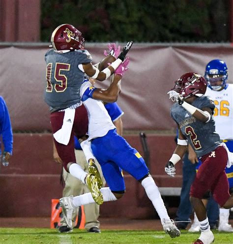 Bishop Amat football edges Alemany behind Damien Moore – Daily News