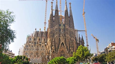 Sagrada Familia Antoni Gaudí Basilica 2026 Completion | Architectural Digest